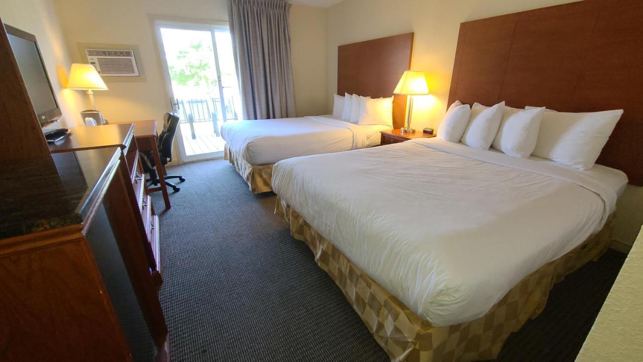 Travelodge By Wyndham Gananoque Pokoj fotografie
