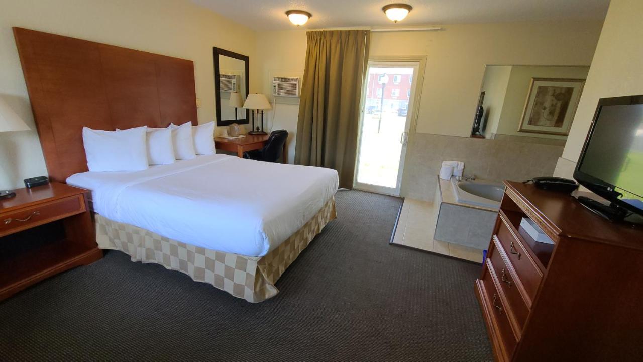 Travelodge By Wyndham Gananoque Exteriér fotografie