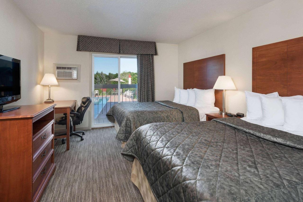 Travelodge By Wyndham Gananoque Exteriér fotografie